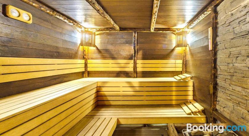 Apt Ece Bansko Near To Ski Lift Экстерьер фото